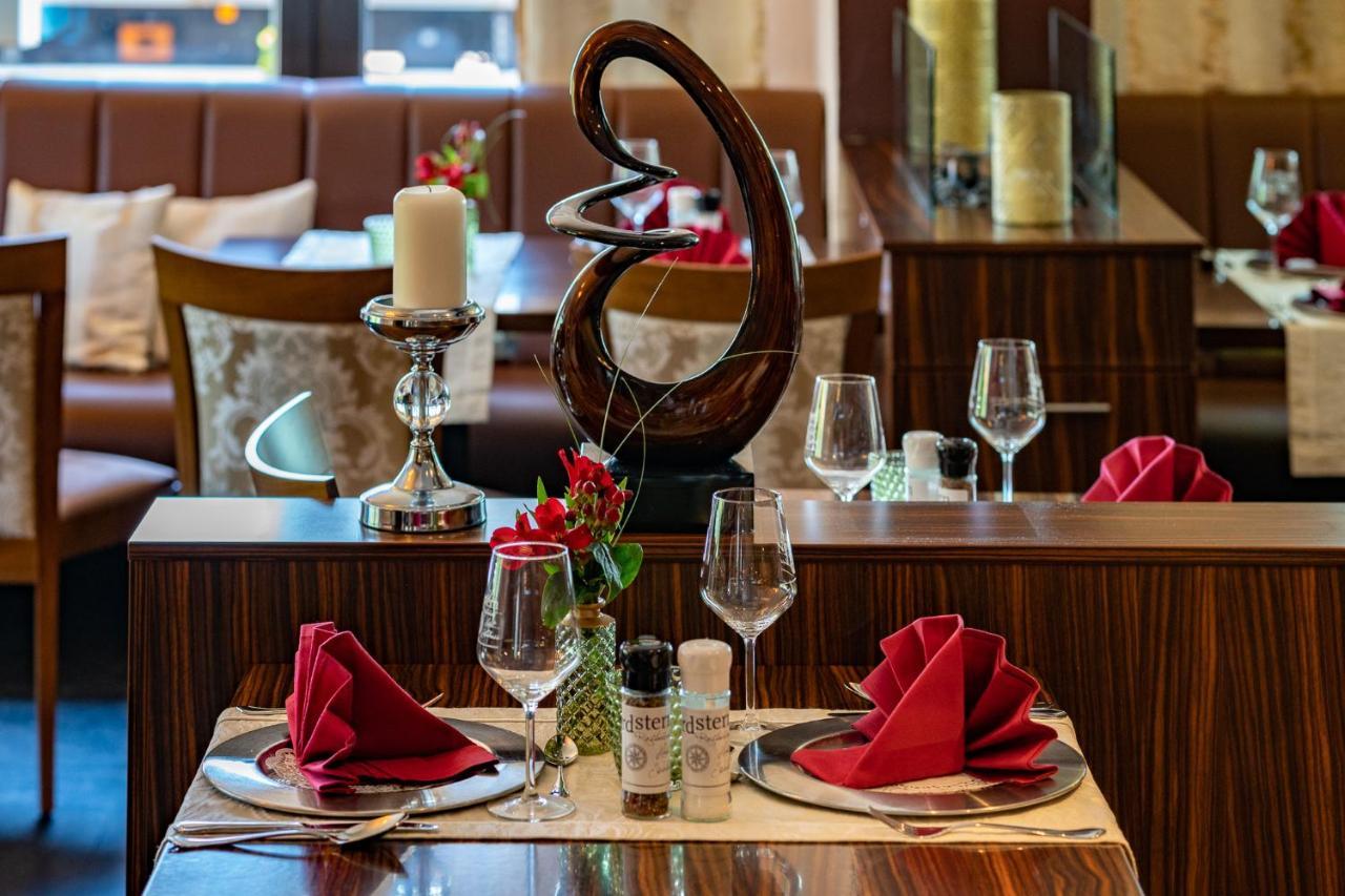 Hotel Nordstern นอยฮาร์ลิงเงอซีล ภายนอก รูปภาพ